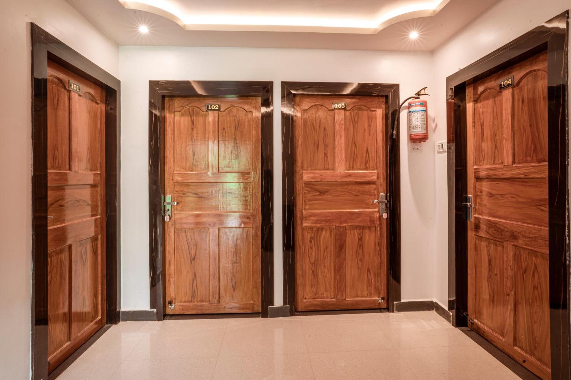 Ananya Residency Otel Port Blair Dış mekan fotoğraf